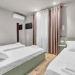 Zoi A To Remember I Located Inside The Castle Of On A Historic Road Via Egnatia I Homemade Breakfast Hotel *