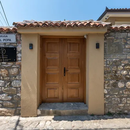 Villa Zoi A Stay To Remember I Guesthouse Inside The Castle Of Elbasan I Roman Historic District Via Egnatia I Homemade Breakfast