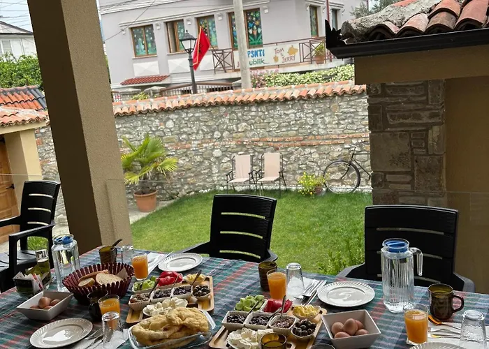 Отель Zoi A To Remember I Located Inside The Castle Of On A Historic Road Via Egnatia I Traditional Breakfast