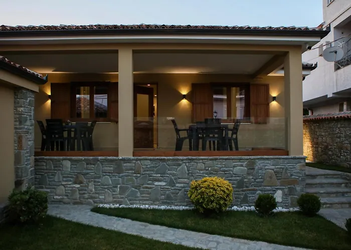 Zoi A To Remember I Located Inside The Castle Of On A Historic Road Via Egnatia Hotel Elbasan