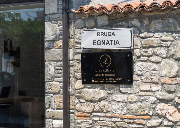 Hotel Zoi A To Remember I Located Inside The Castle Of On A Historic Road Via Egnatia *